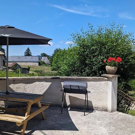 Logement A Brive Proche Centre-Ville Et Campagne - Climatisation, Wifi, Coin Exterieur Et Parking Prives Eksteriør bilde